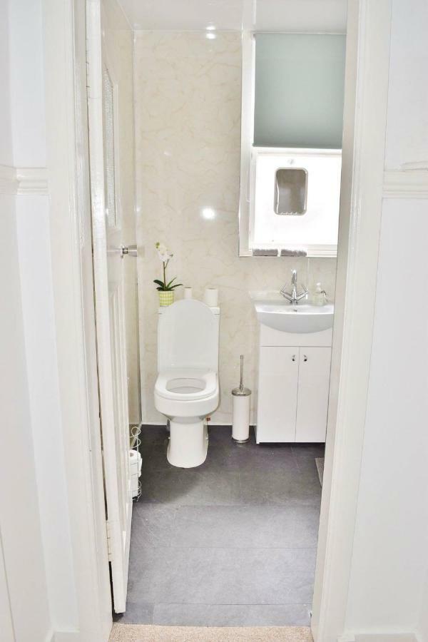 Appartamento Flat In Oban Town Centre Esterno foto